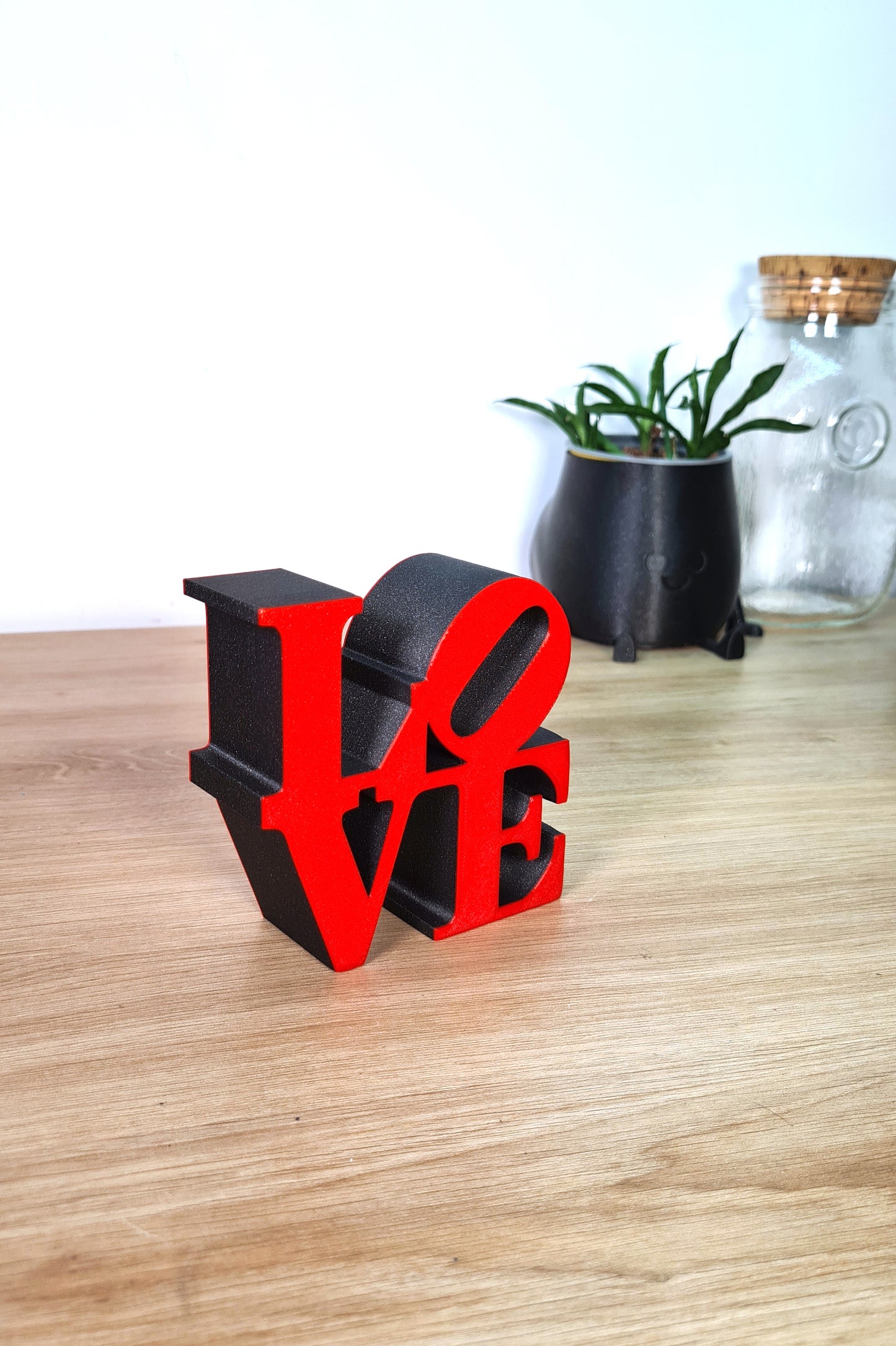 Customizable Love Sculpture - BLACK - Family and friends names