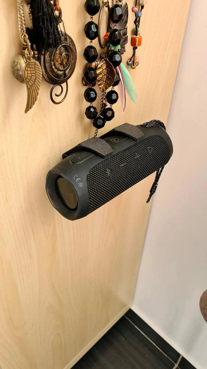 JBL Flip 4 Bluetooth Speaker Wall Mount - YourLittleFactory